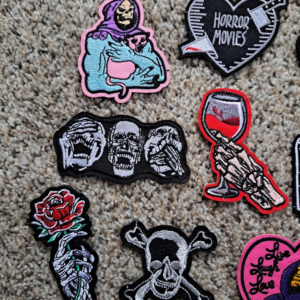 Horror Iron On Patches - Picture 2 of 4